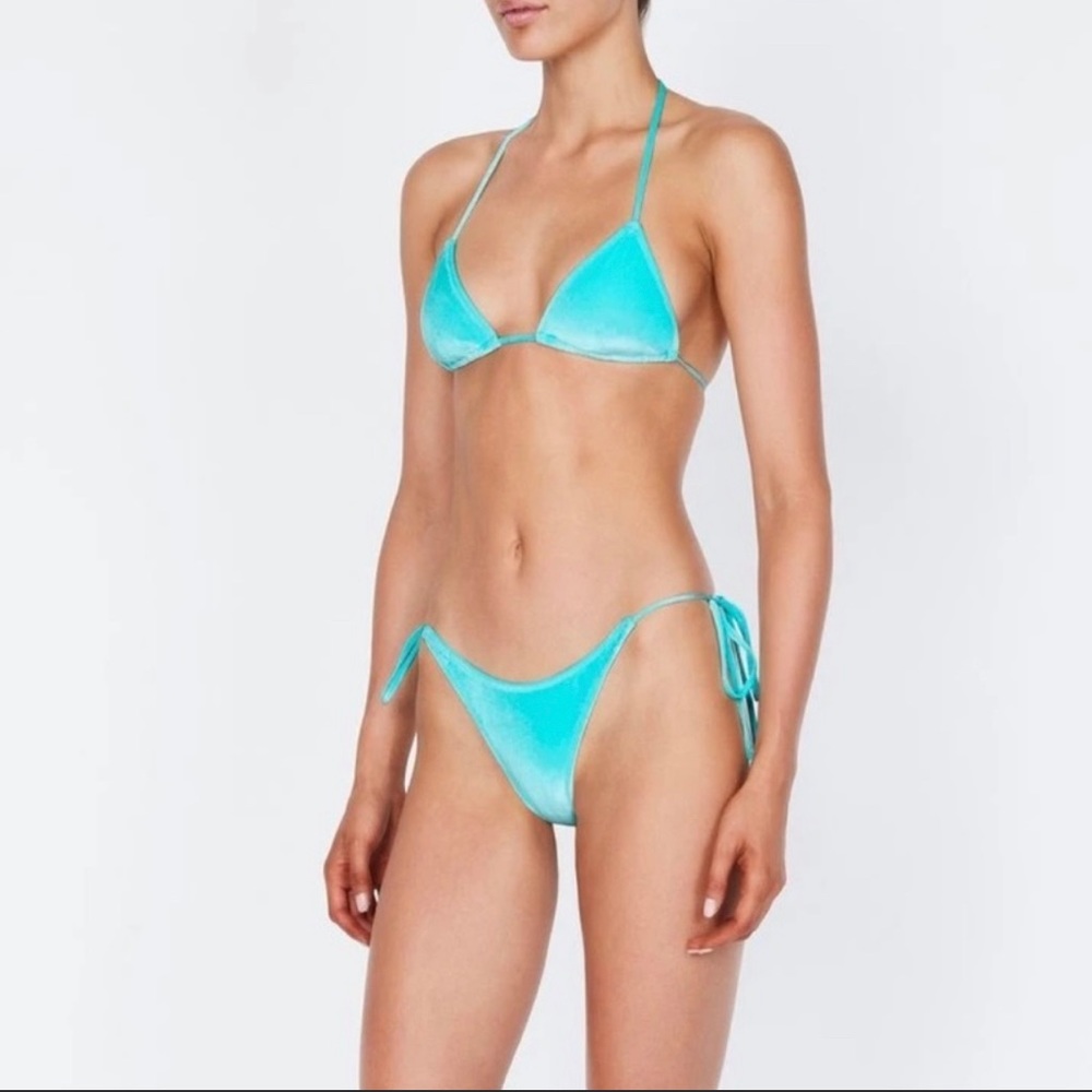 TRIANGL VINCA BLUE CRUSH NEW with tags NO BAG